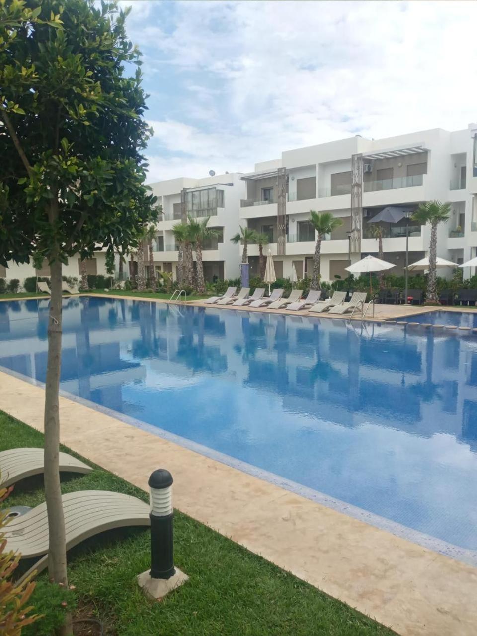 Luxury Beach Front Apartment 2Br Касабланка Экстерьер фото